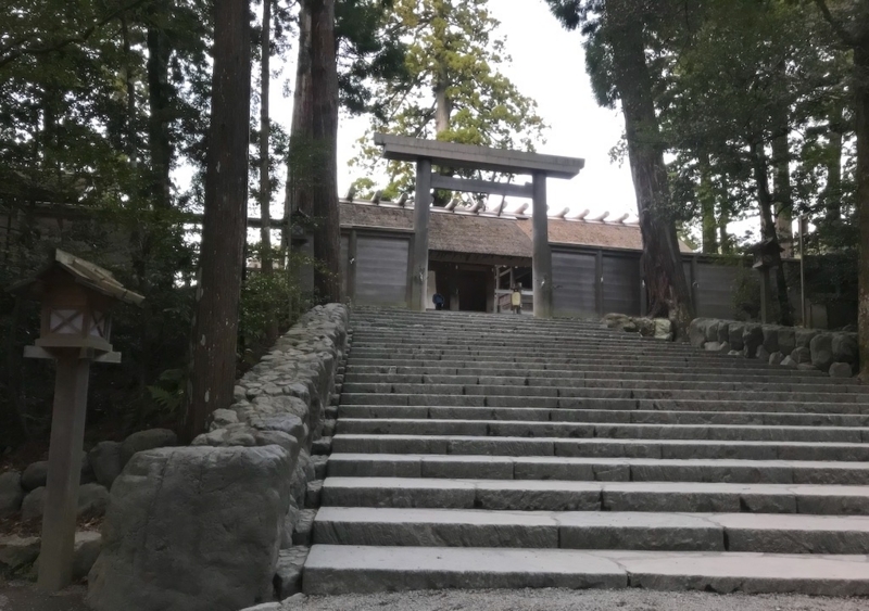 【願い事は仕事運アップ？】こんな時代だからこそ参拝すべき日本の神社１０選
