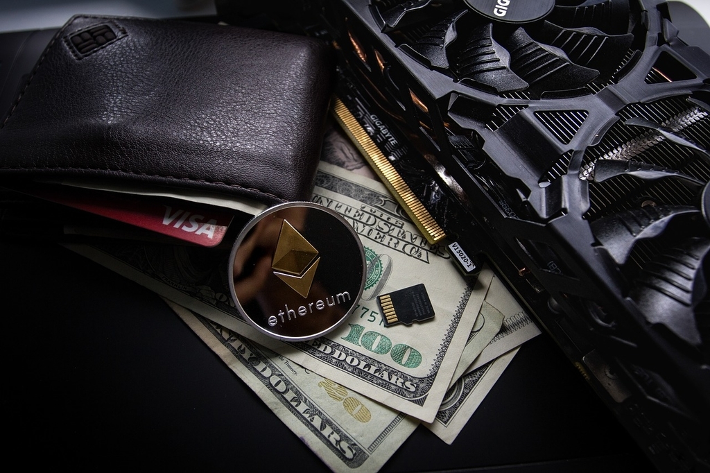 仮想通貨マイニングでおすすめの「ソフト」「PC構成」「通貨」まとめ