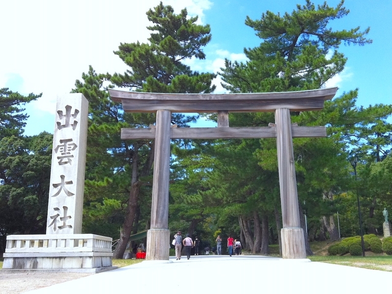 神々が集いし場所「出雲大社」のアクセス・駐車場・観光 まとめ