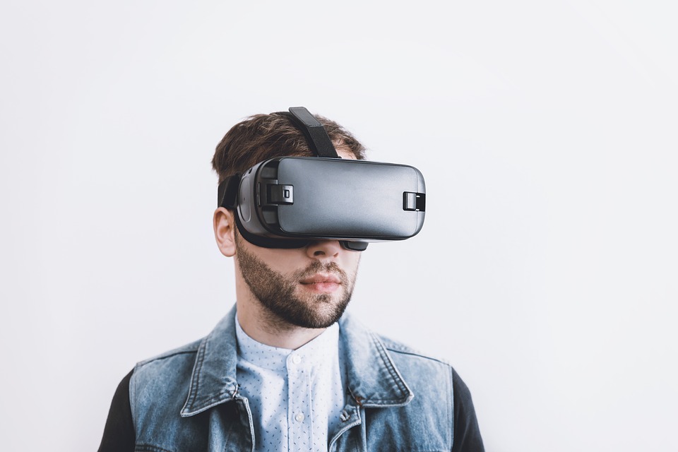 Xperia対応VRゴーグルをご紹介！美しい映像をVRで見てみよう